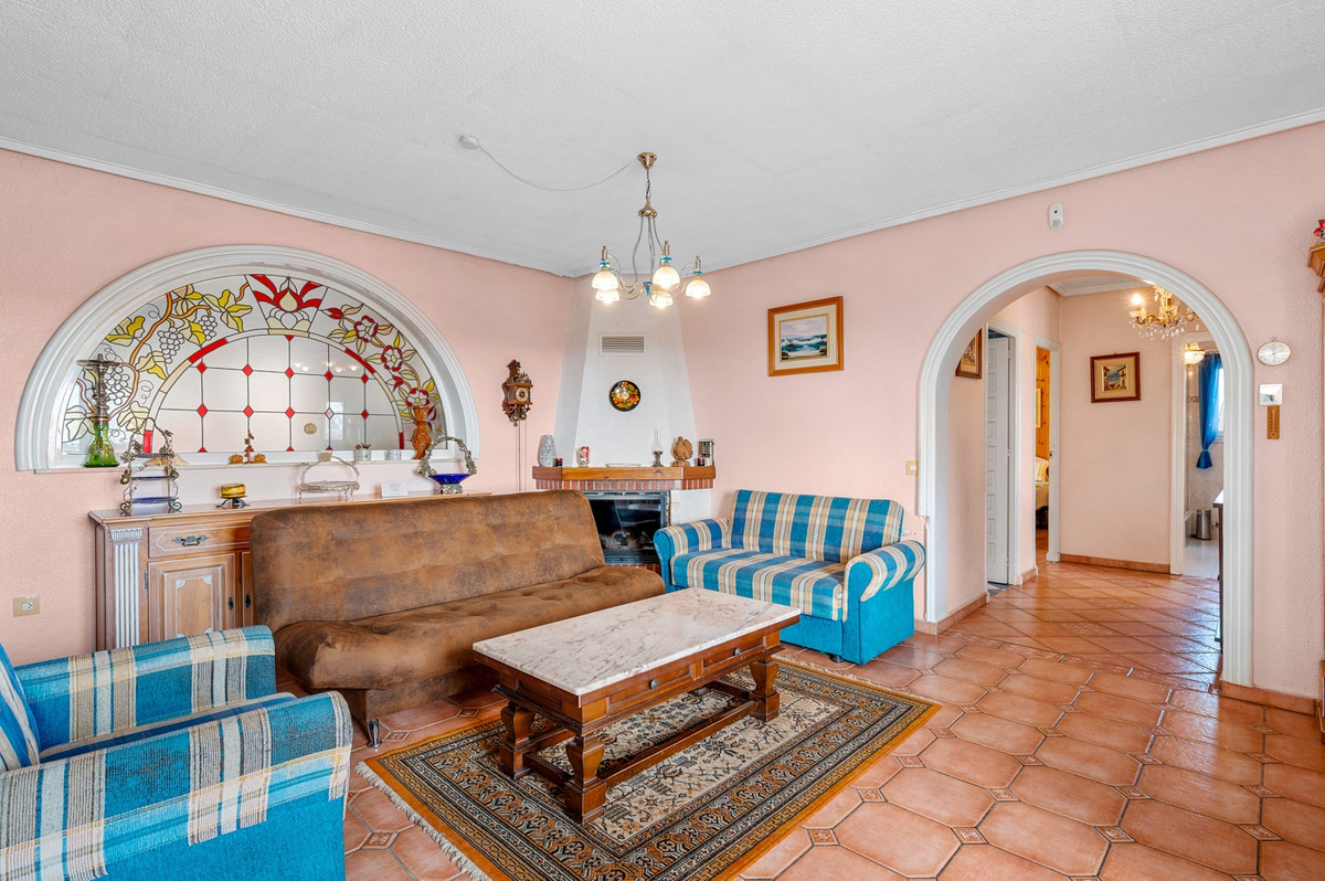 For sale - 2 Bedroom 2 Bathroom House - Detached Villa in Rojales - Rojales Centro  - Alicante
