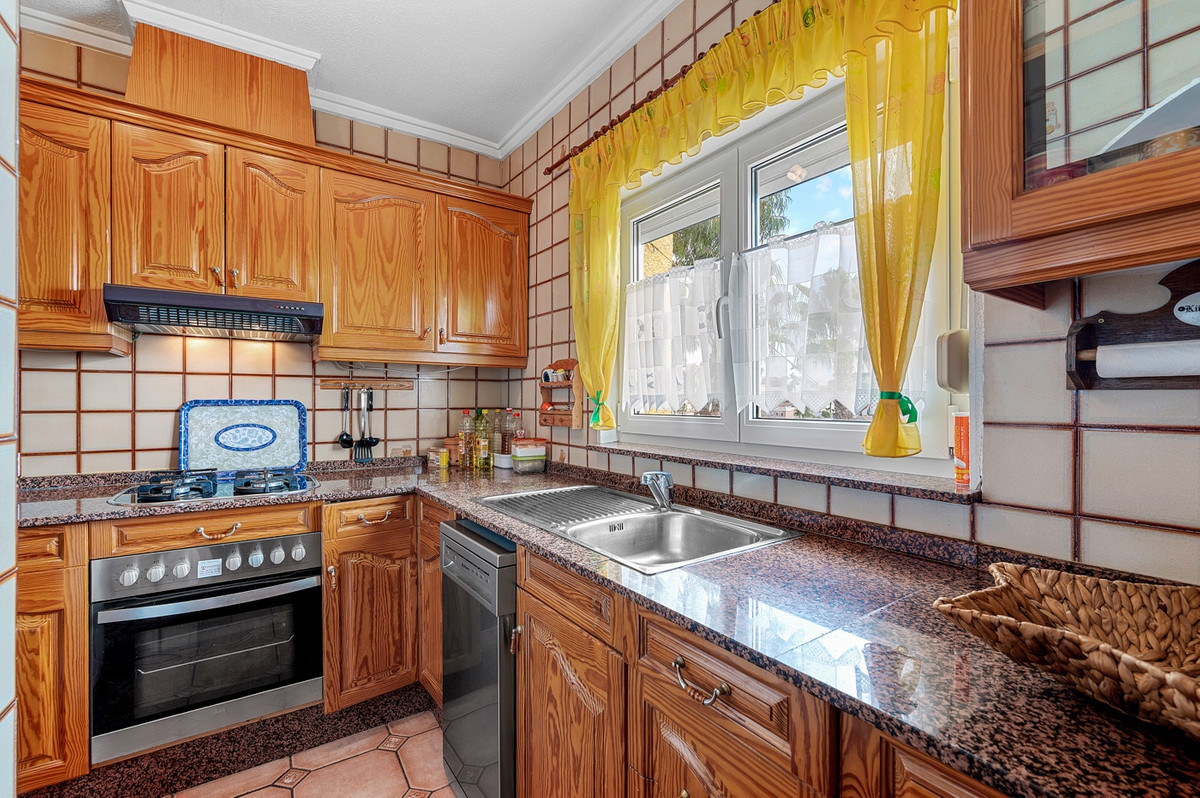 For sale - 2 Bedroom 2 Bathroom House - Detached Villa in Rojales - Rojales Centro  - Alicante