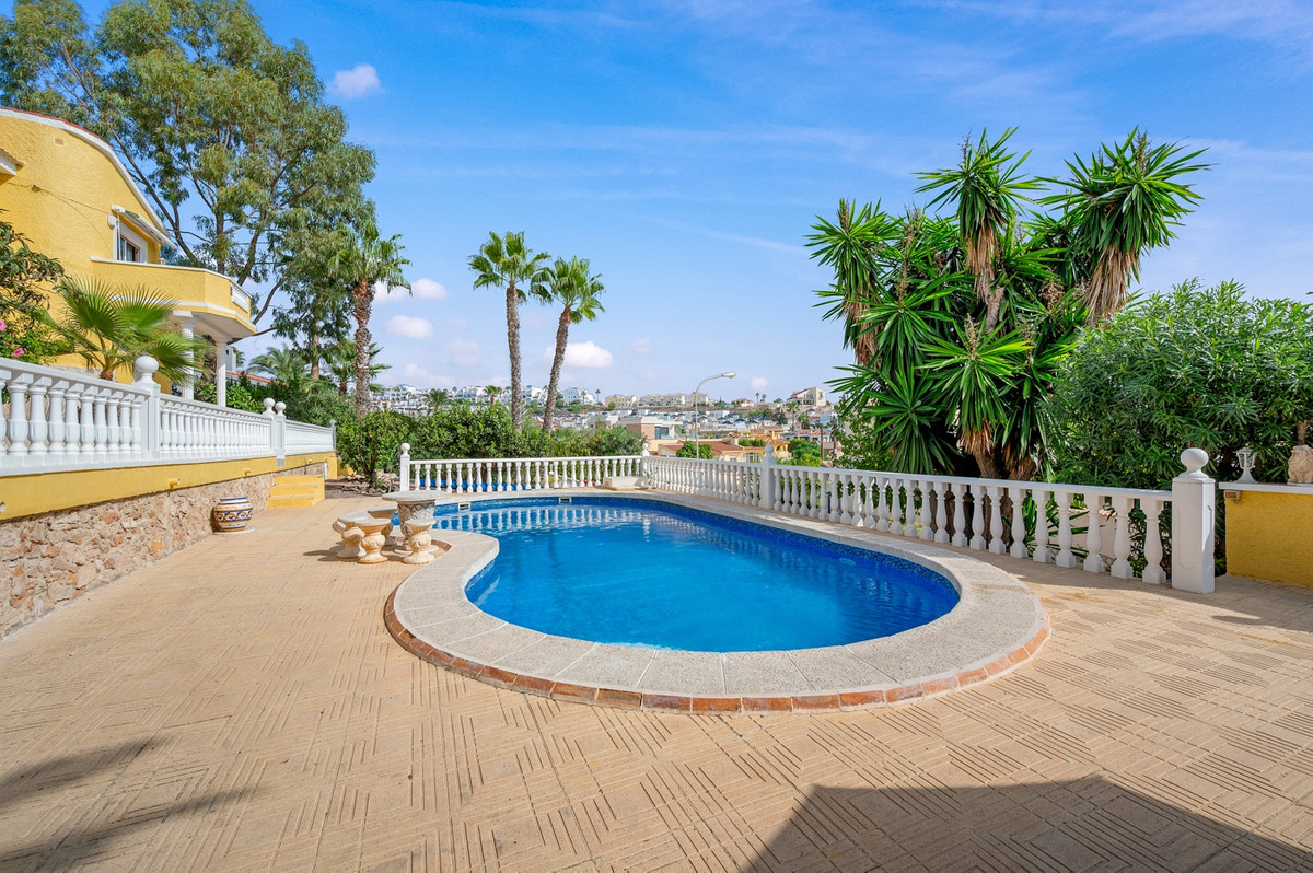 For sale - 2 Bedroom 2 Bathroom House - Detached Villa in Rojales - Rojales Centro  - Alicante