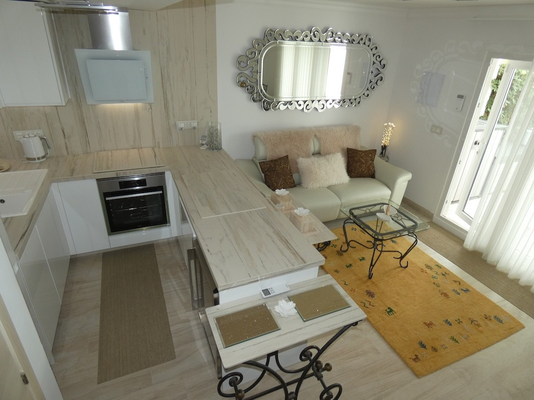 For sale - 2 Bedroom 1 Bathroom House - Townhouse in Torrevieja - Lago Jardin  - Alicante