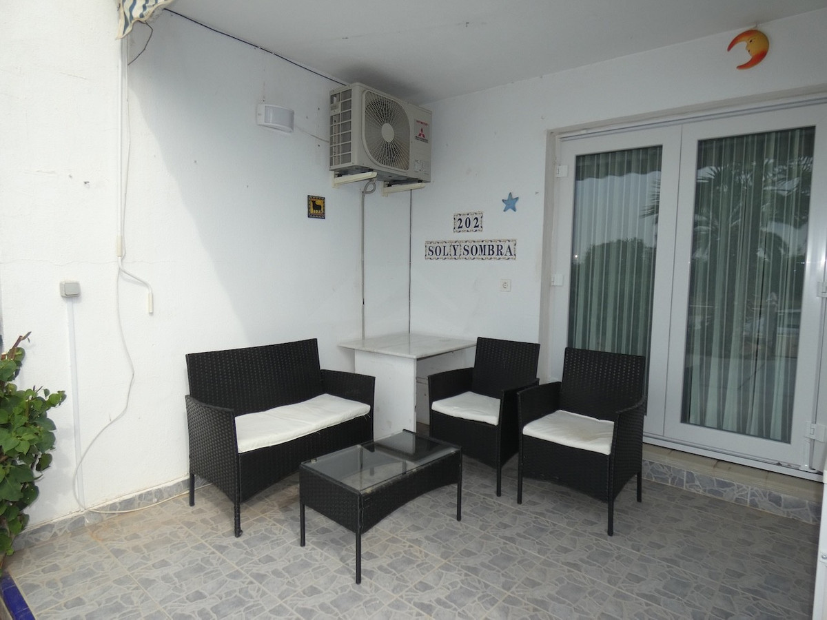 For sale - 2 Bedroom 1 Bathroom House - Townhouse in Torrevieja - Lago Jardin  - Alicante