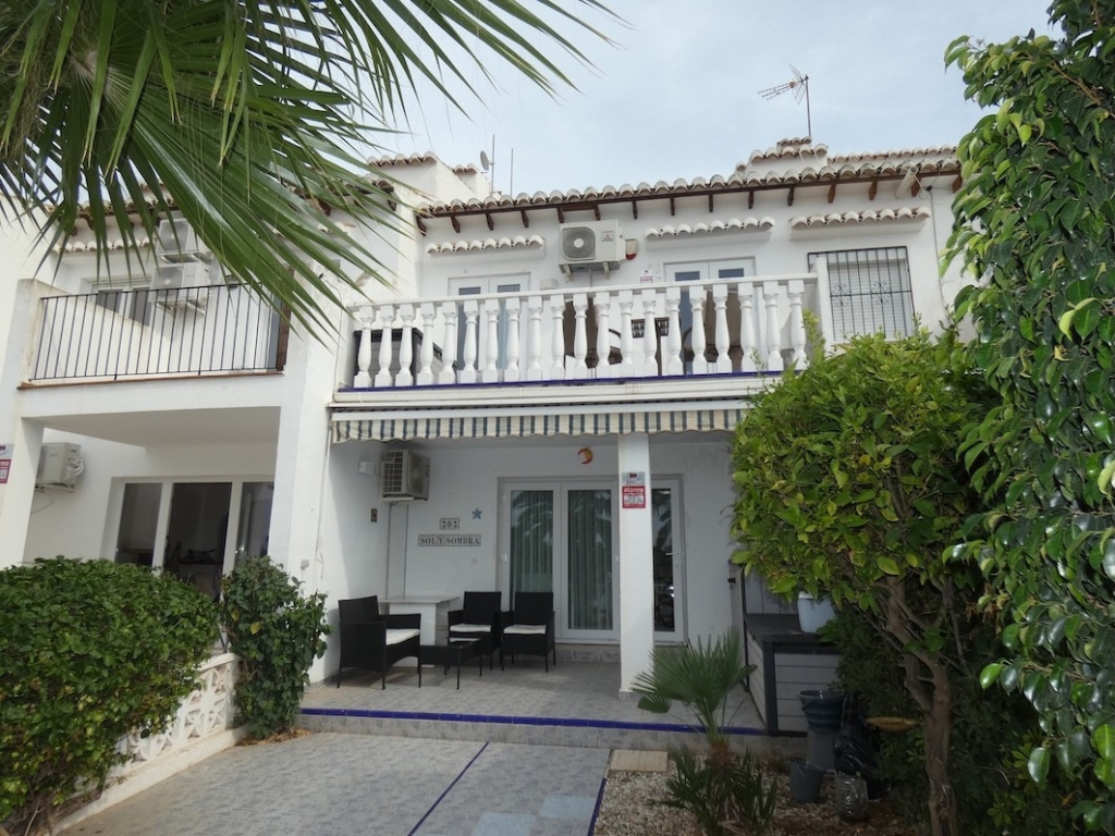 2 Bedroom 1 Bathroom House - Townhouse in Torrevieja