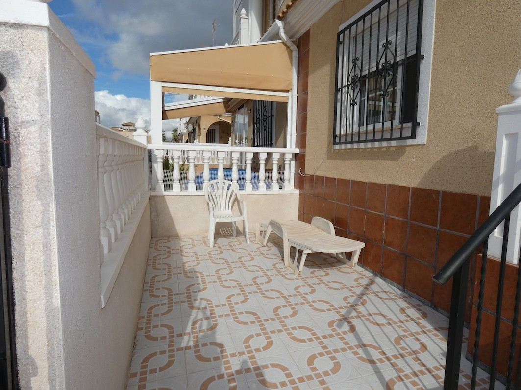 For sale - 3 Bedroom 2 Bathroom Townhouse in Cabo Roig - Cabo Roig  - Alicante