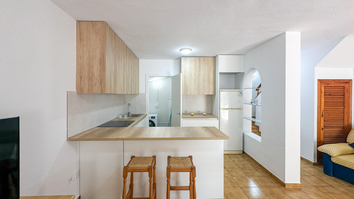For sale - 3 Bedroom 2 Bathroom Townhouse in Playa Flamenca - Playa Flamenca  - Alicante