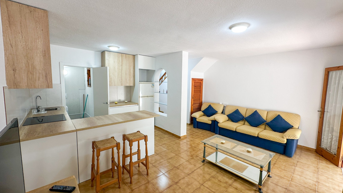 For sale - 3 Bedroom 2 Bathroom Townhouse in Playa Flamenca - Playa Flamenca  - Alicante