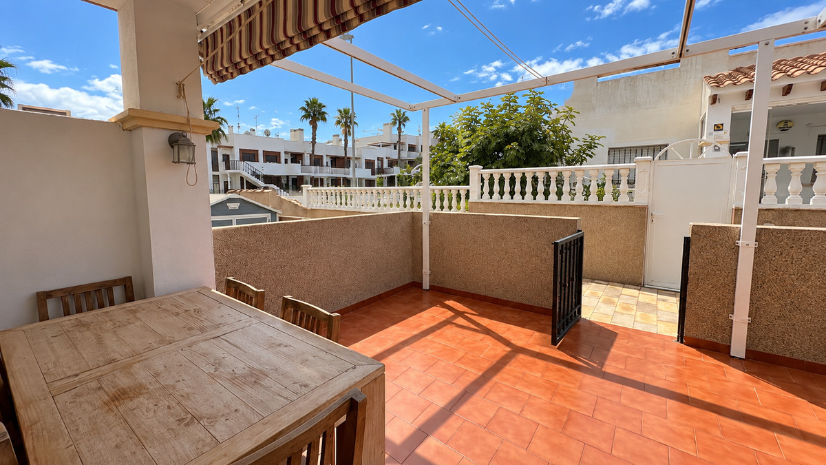 For sale - 2 Bedroom 2 Bathroom Ground Floor apartment in Punta Prima - La Ciñuelica  - Alicante