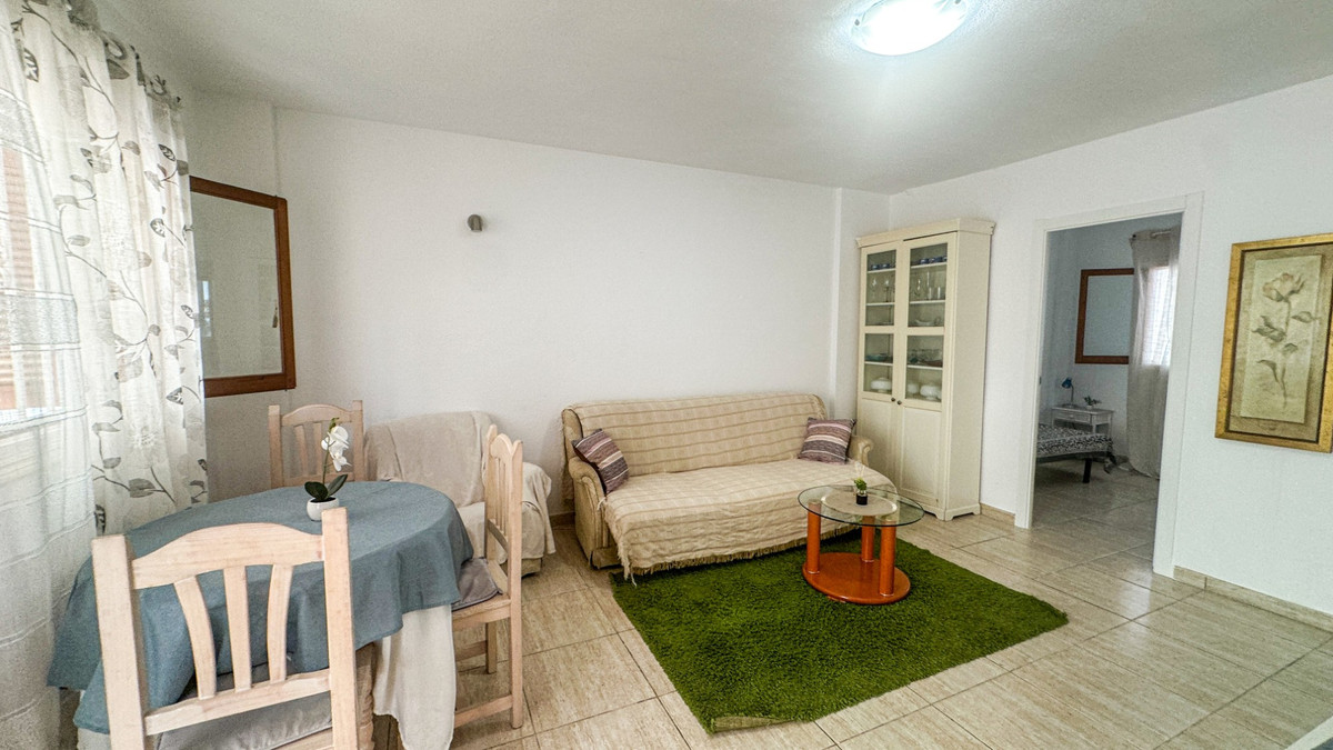 For sale - 2 Bedroom 1 Bathroom Apartment - Ground Floor Apartment in La Zenia - La Zenia  - Alicante