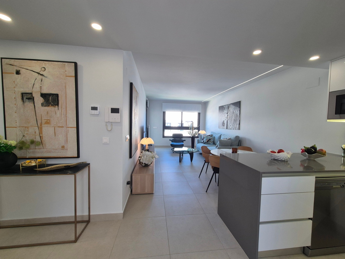 For sale - 3 Bedroom 2 Bathroom Apartment - Penthouse in Orihuela - Villamartin  - Alicante
