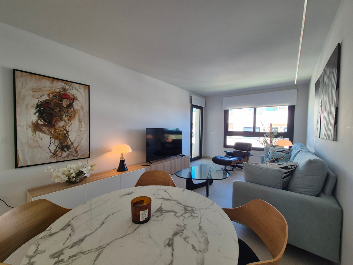 For sale - 3 Bedroom 2 Bathroom Apartment - Penthouse in Orihuela - Villamartin  - Alicante