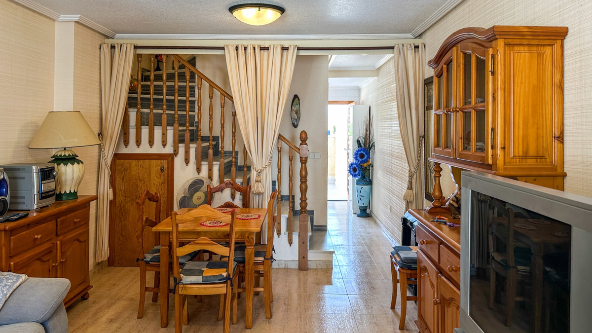 For sale - 2 Bedroom 2 Bathroom Townhouse in Playa Flamenca - Playa Flamenca  - Alicante