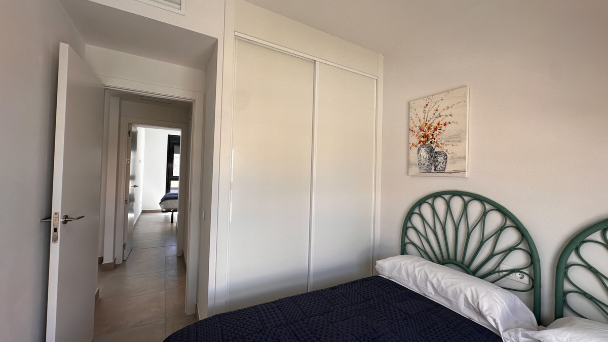 For sale - 2 Bedroom 2 Bathroom Penthouse in Villamartin - Pau 26 - Alicante