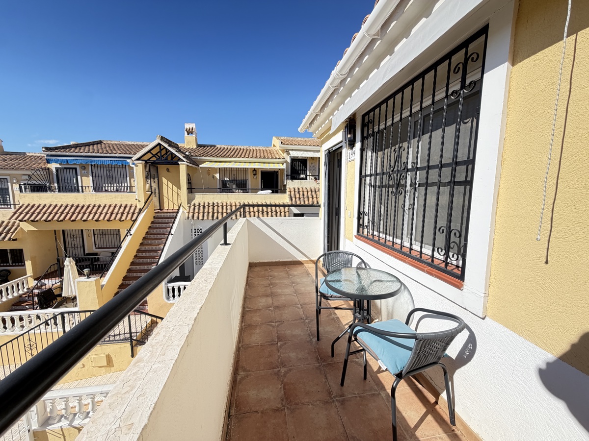 For sale - 2 Bedroom 1 Bathroom Apartment in Villamartin - , Villamartin, Alicante, Spain - Alicante